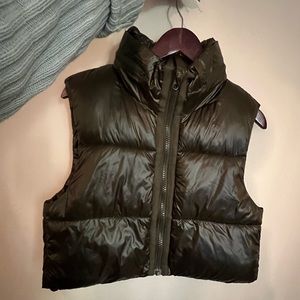 Zara cropped puffer vest
